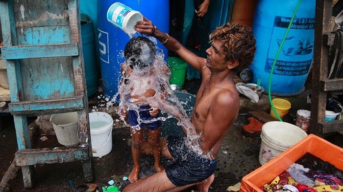 For third-straight time, Earth sets hottest year record, scientists say